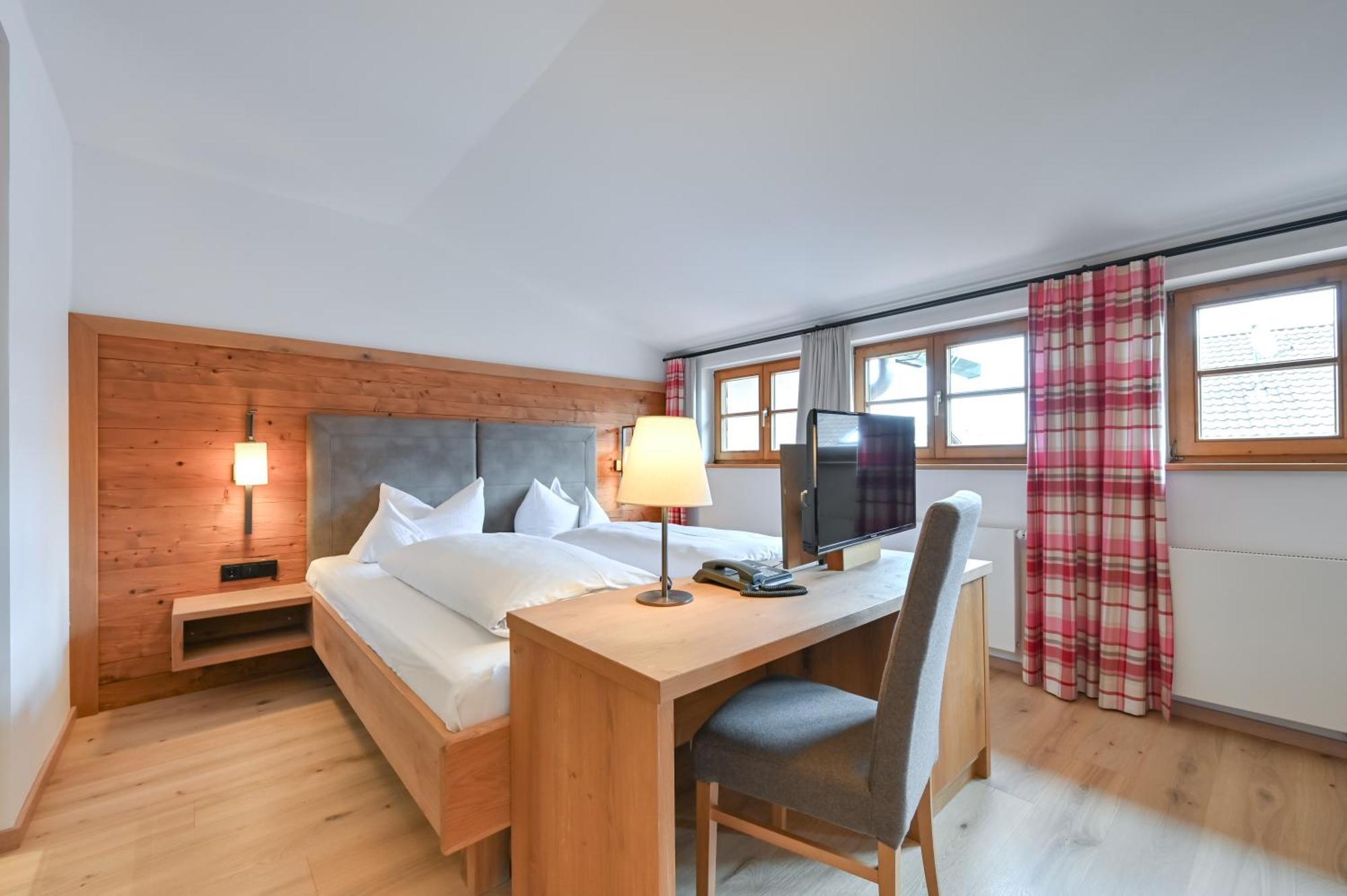 Hotel Helmer ชวานเกา ภายนอก รูปภาพ