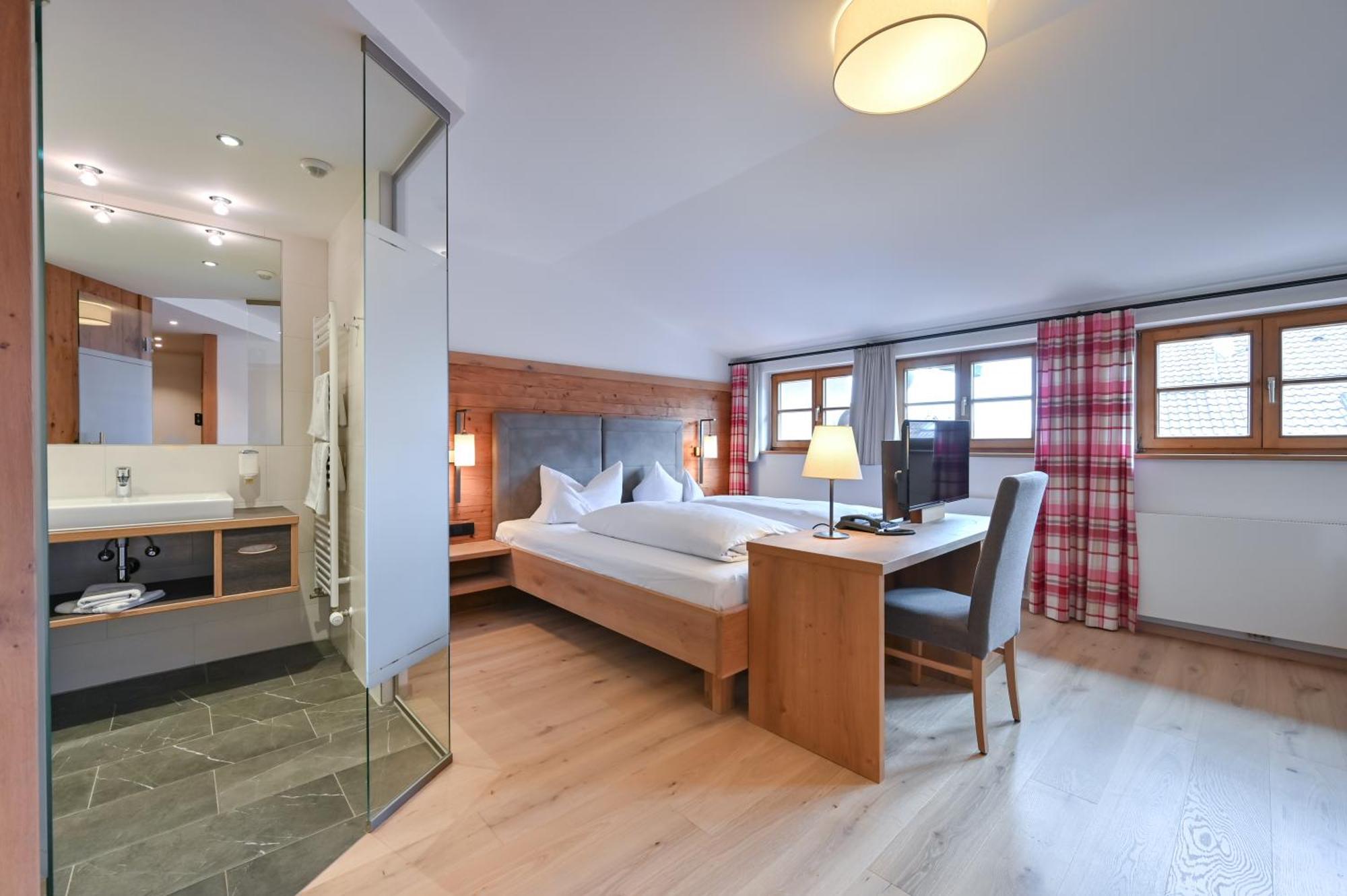 Hotel Helmer ชวานเกา ห้อง รูปภาพ
